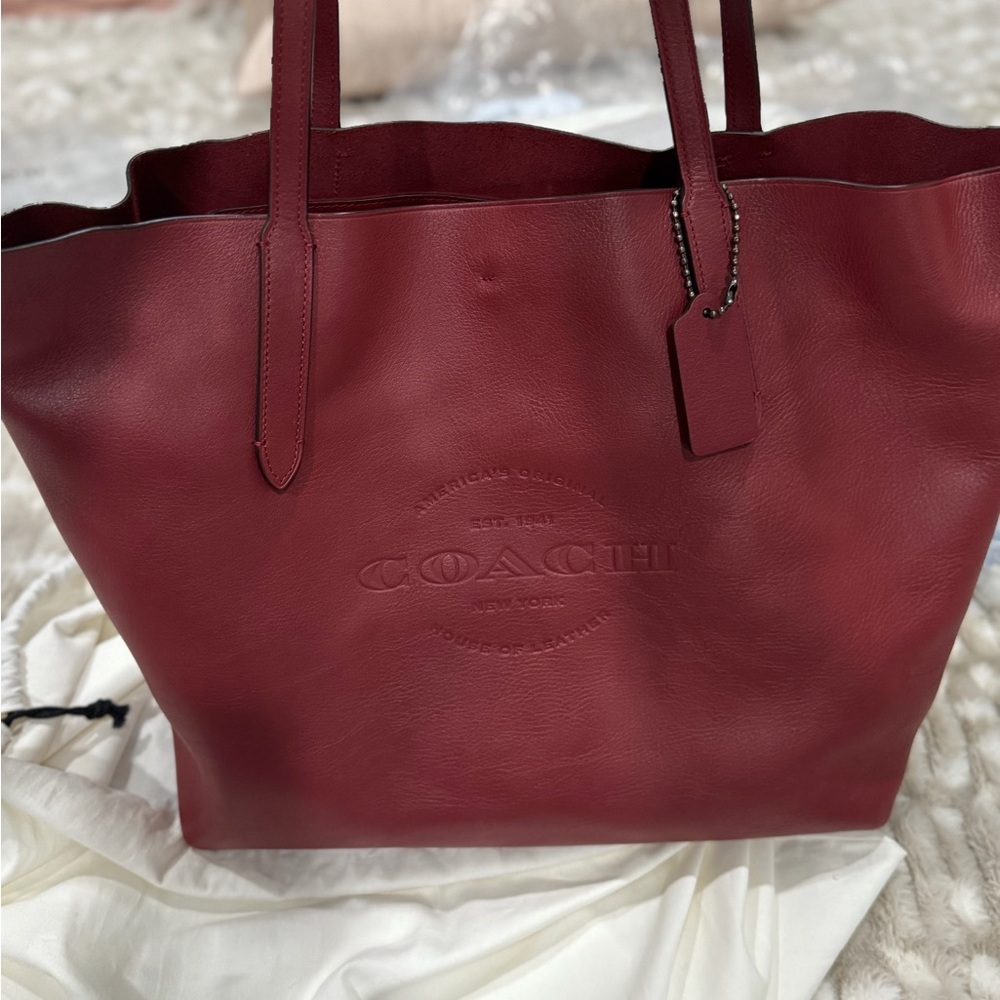 Authentic Coach Burgundy Leather Tote - Picture 3 of 6